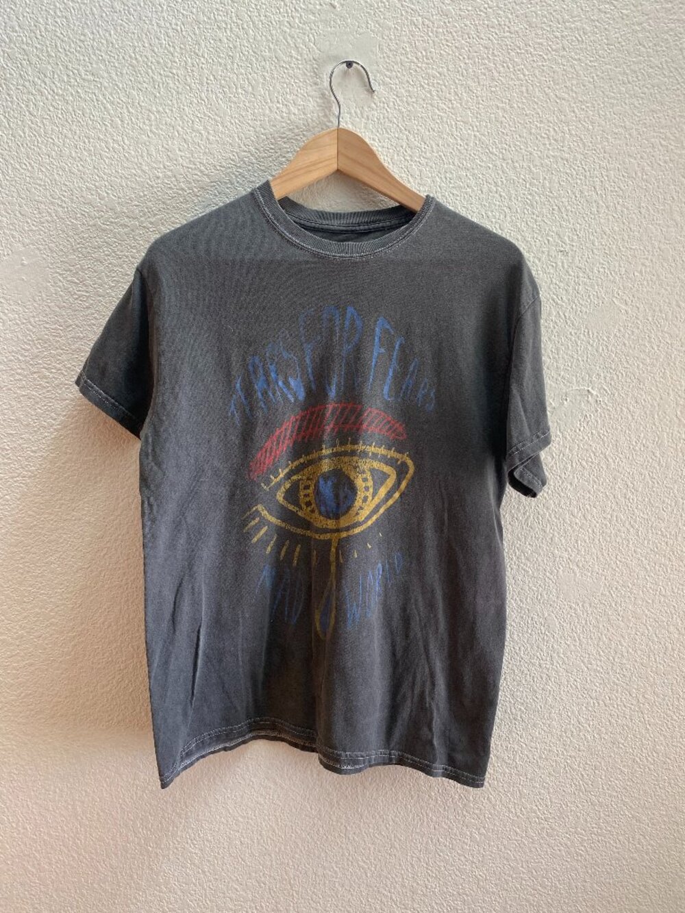 Tears For Fears Mad World Goodie Two Sleeves T-Shirt Concert Band Tour Medium